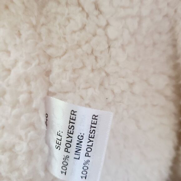 Liv & Piper vest from Vanity - Picture 6 of 10